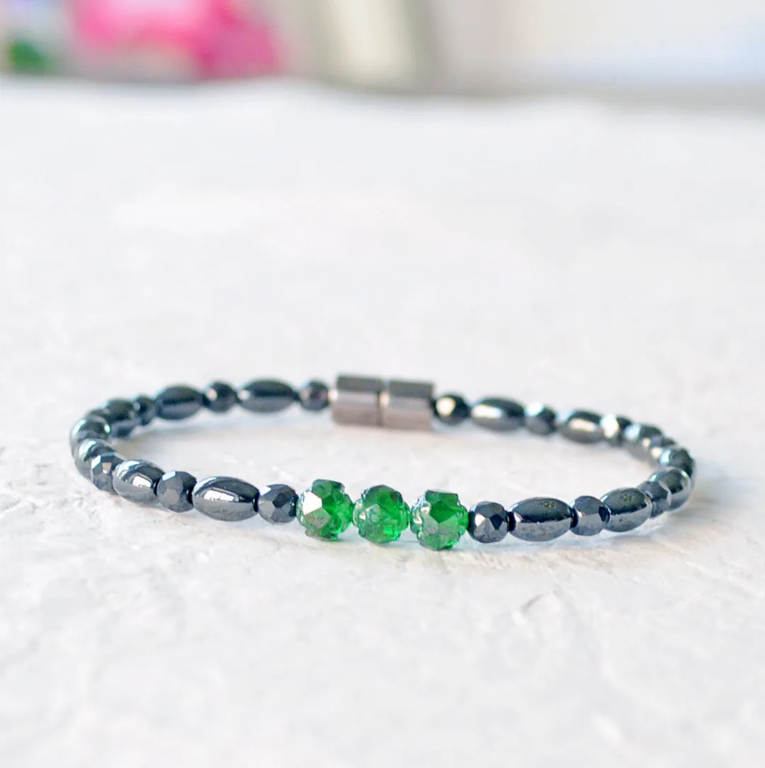 Black & Green Magnetic Pain Relief Bracelet